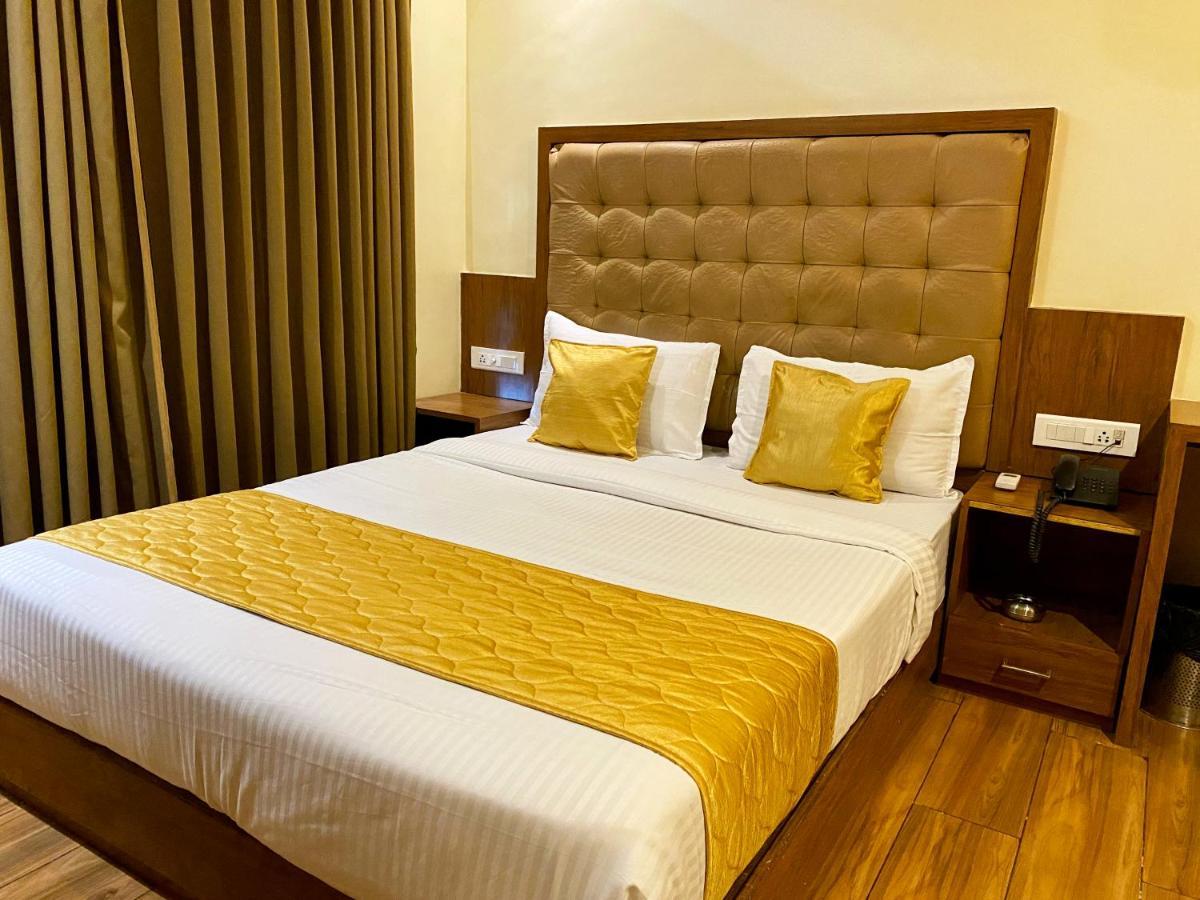 Hotel Pearl'S Bkc Inn- Near Trade Centre, Visa Consulate Mumbai Exteriör bild