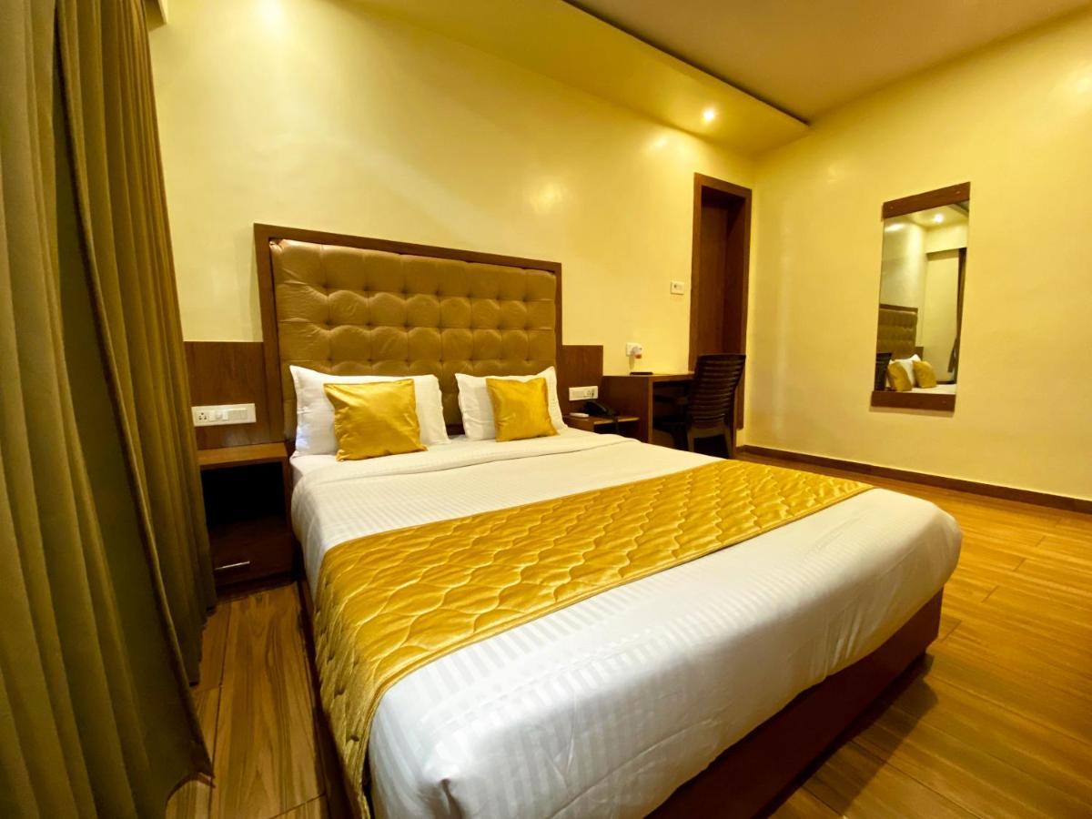 Hotel Pearl'S Bkc Inn- Near Trade Centre, Visa Consulate Mumbai Exteriör bild