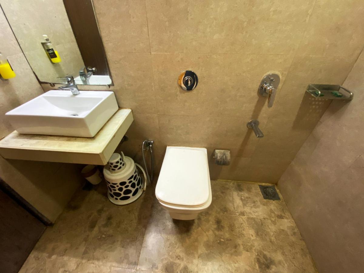 Hotel Pearl'S Bkc Inn- Near Trade Centre, Visa Consulate Mumbai Exteriör bild