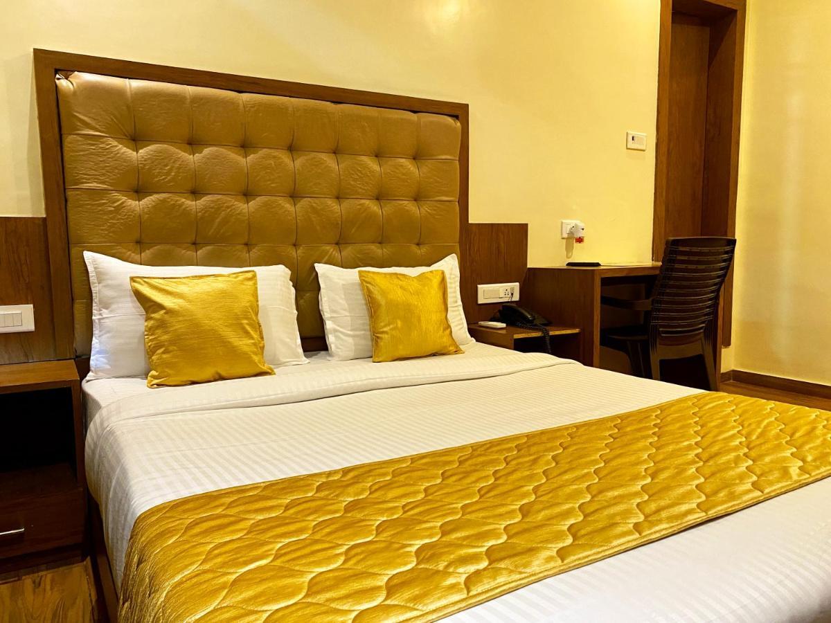 Hotel Pearl'S Bkc Inn- Near Trade Centre, Visa Consulate Mumbai Exteriör bild