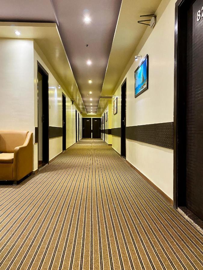 Hotel Pearl'S Bkc Inn- Near Trade Centre, Visa Consulate Mumbai Exteriör bild