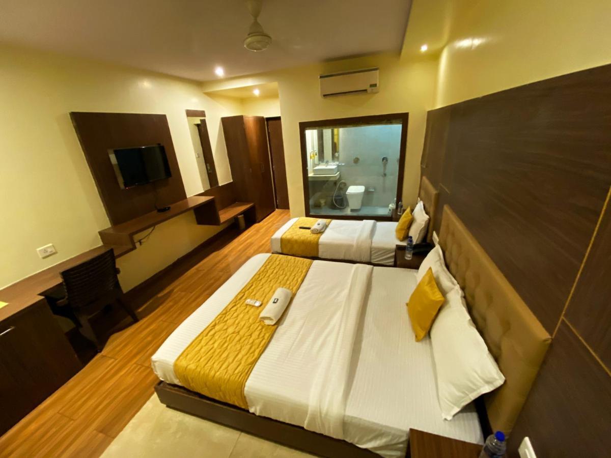 Hotel Pearl'S Bkc Inn- Near Trade Centre, Visa Consulate Mumbai Exteriör bild