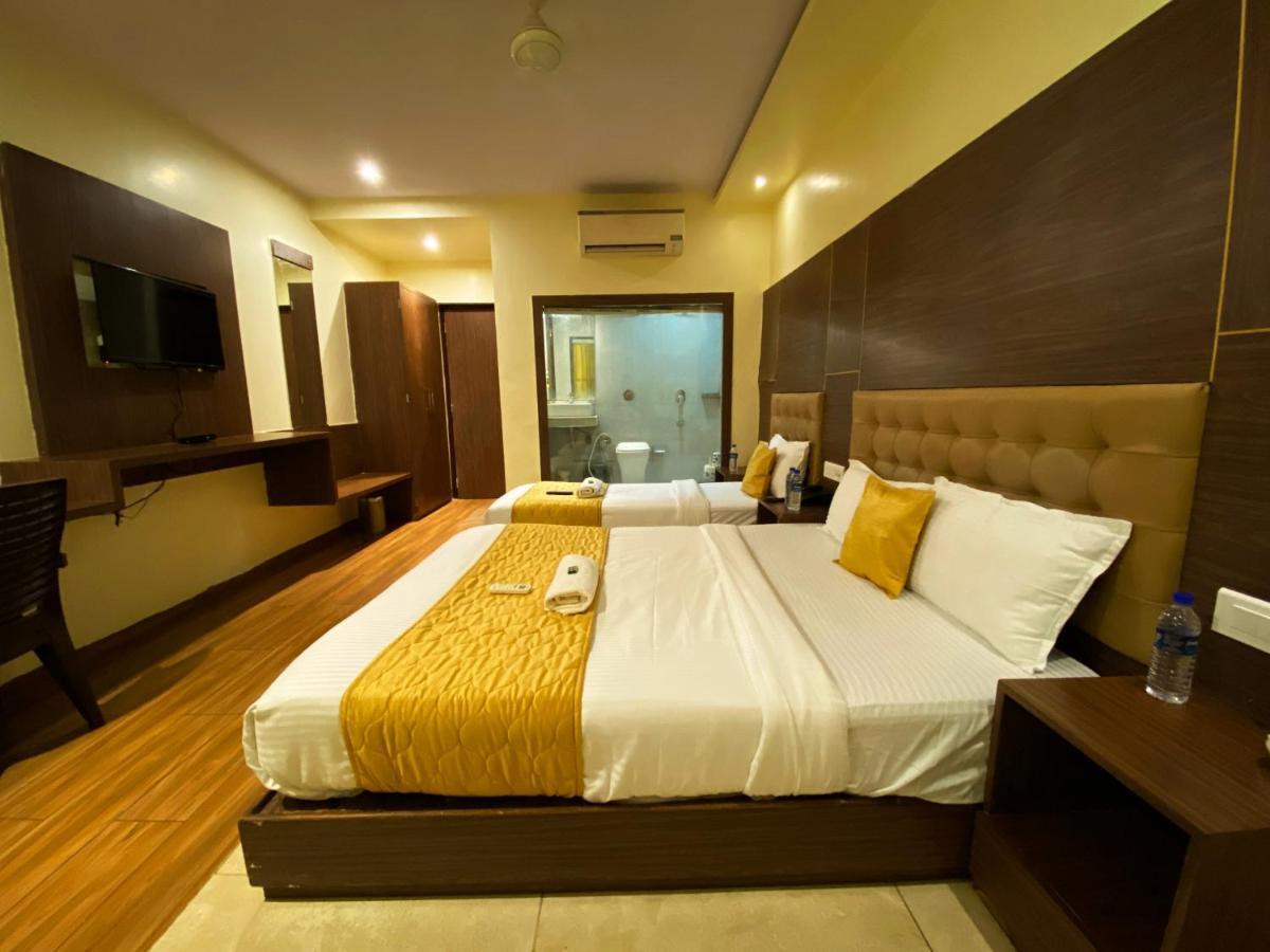 Hotel Pearl'S Bkc Inn- Near Trade Centre, Visa Consulate Mumbai Exteriör bild