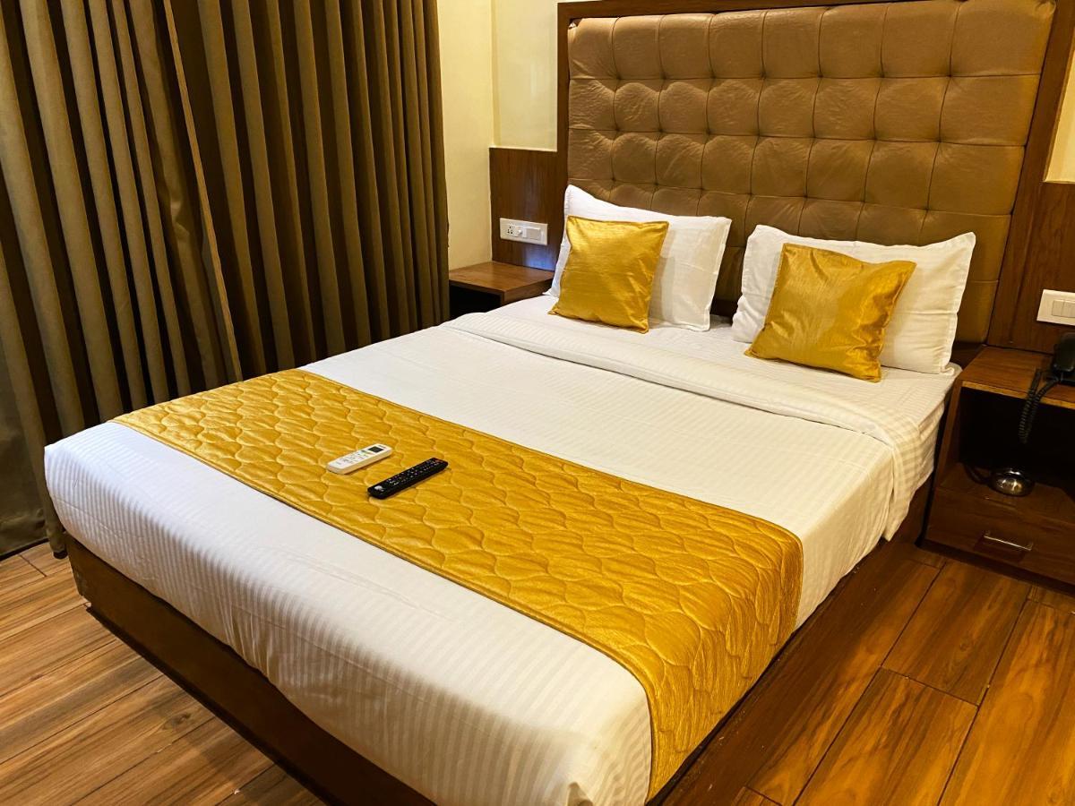 Hotel Pearl'S Bkc Inn- Near Trade Centre, Visa Consulate Mumbai Exteriör bild